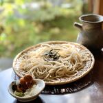 東間 - なめこおろし蕎麦