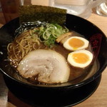 金澤濃厚豚骨ラーメン 神仙 - 味玉豚骨らーめん(950円）