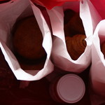 ベッカライ ビオブロート - 紙袋入りパンたち