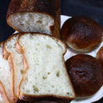 ベッカライ ビオブロート - トーストブロート親子