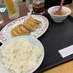 Gyouzano Oushou - 餃子定食