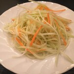 麻辣王豆腐 - ＊ セロリのさっぱりサラダ　858円