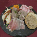 ビストロルポ - 