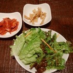 炭火焼肉・韓国料理 KollaBo - 