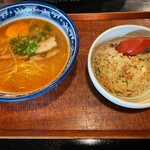 麺処 らー麺亭 - らーめんセット 味噌らーめん・ミニ焼き飯