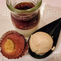 Chez T’S - 