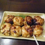 たこどうらく - スタミナソースに牛すじたこ焼き　合う！