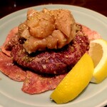 焼肉 静龍苑 - タン塩.ハラミ塩.ミノ塩