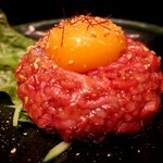 焼肉 静龍苑 - ユッケ