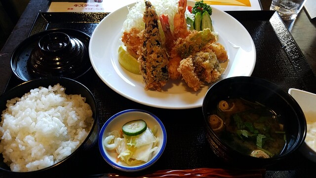 レストラン バイプレーン Biplane 帯広 西洋各国料理 その他 食べログ