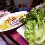 ソンポーン - ミャン・ムー