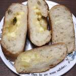 119940605 - ケーゼブロート スライスしました。