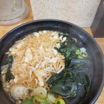 ふじ - ワカメ大盤振る舞い