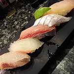 寿司まどか アミュプラザ鹿児島店 - 海鮮五貫盛