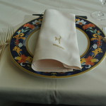 フレンチレストラン ミクニ サッポロ - ２０１９年１１月１７日のテーブルセット