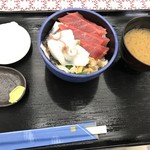 発寒かねしげ鮮魚店 - スペシャル勝手丼（1,150円）