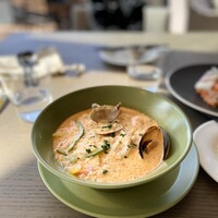 COLONIAL BEACH 横浜ハンマーヘッド - 