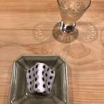 鮨 十兵衛 - ライティングとグラスが美しすぎる件。