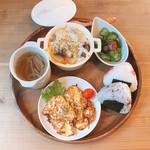 hibiカフェ - 週替わりランチプレート