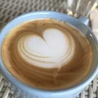 THE THEATRE TABLE - カフェラテ