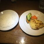 トラットリア・オゼール - 若鶏のオーブン焼き　カレー風味　1,000円（税込）ライス付き