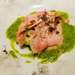 レストラン リューズ - ローストポークに包まれる