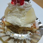 GRUN - 洋梨のタルト断面