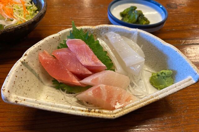 ぼら納屋 ぼらなや 城ケ崎海岸 魚介料理 海鮮料理 食べログ