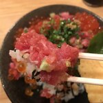 天然本マグロ丼専門店 司 - 