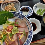 大阪屋 - ひしお（醤）丼（さしみ丼）