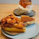 チムニー - アップルパイ、チーズケーキ