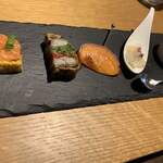 シュヴァル・ドゥ・ヒョータン - アミューズ