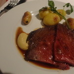 コポンノープ - 尾崎牛鞍下肉のローストビーフ 