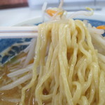 くるまやラーメン - 麺