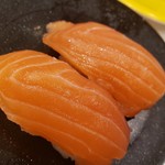 北陸富山回転寿司　プレミアム 海王 - サーモン