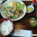 カナール - 料理写真:肉野菜炒め定食　¥820