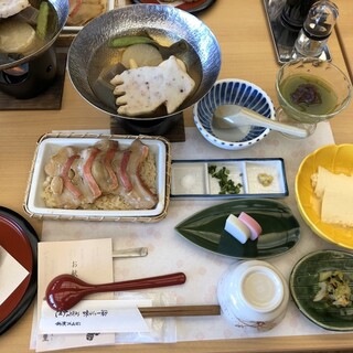 ランチ 根府川