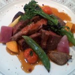 ラトラス - 和牛リブロース肉のポアレ　ポワヴラードソース