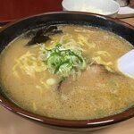 三代目 月見軒 - 味噌ラーメン