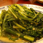 金国 - 菊菜のにんにく炒め。春菊の炒め物、いけます!!