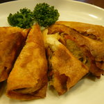 金国 - 春巻き。外サクサク、中とろり。激ウマ。