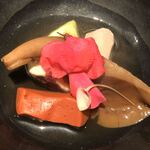 ろっかん - 無花果とあわびたけのお椀