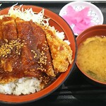 めし処 甲州亭 - 甲州味噌かつ丼940円