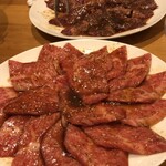 炭火焼肉市場 済州家 本店 - 