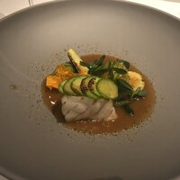 ベージュ アラン・デュカス 東京 - 