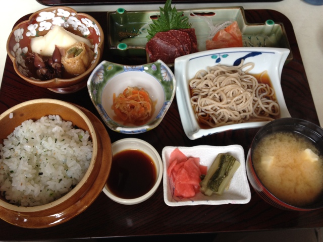 割烹さわど お食事処 摩椰 name=