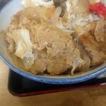 ハトヤ分店 - 鰹ダシが効いてる優しい味わい。
            もう少し、味にパンチが欲しい。