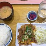 大衆酒場マルヤ瓦町 - 日替り定食（500円）