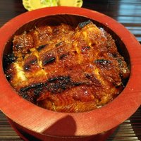澤千 - ひつまぶしの鰻はパリッと芳ばしく身はふっくらとジューシー。甘辛いタレと芳ばしい鰻の香りで箸が止まりません~
