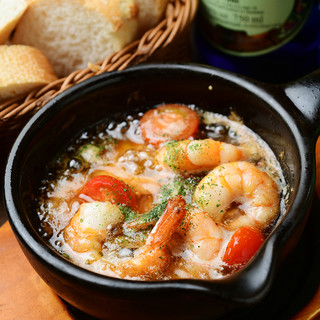 Enjoy a wide variety of shrimp dishes! It's definitely a taste after all♪